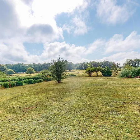 3 Bedroom Stunning In *