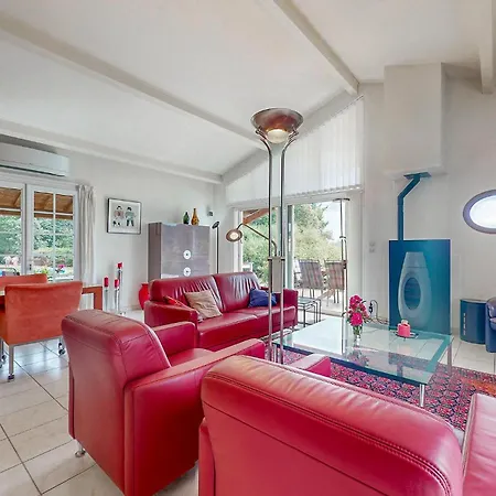 3 Bedroom Stunning In Prázdninový dům