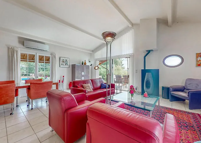 3 Bedroom Stunning In Holiday home