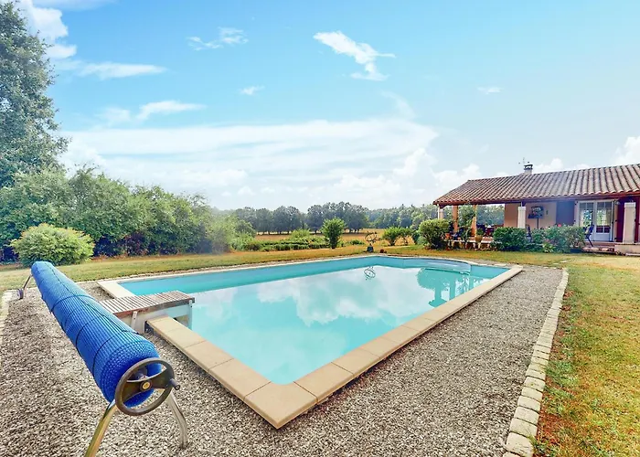 3 Bedroom Stunning In * Ecuras